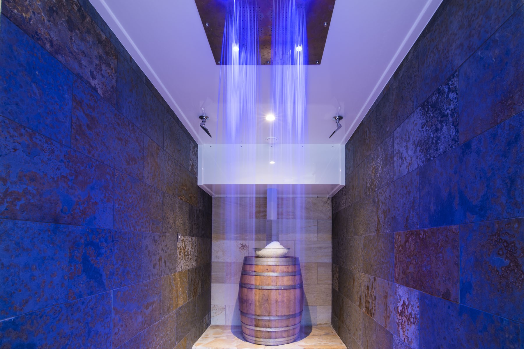 316/Hostellerie_des_Chateaux/Photos/HOTEL_SPA_ALSACE/Spa_Alsace/Day_Spa_Alsace/03-Spa-Alsace-Barrique.jpg